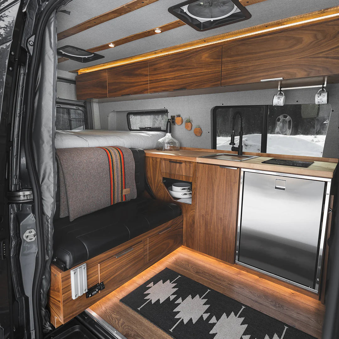 MERCEDES SPRINTER 144" FLARES - Flarespace