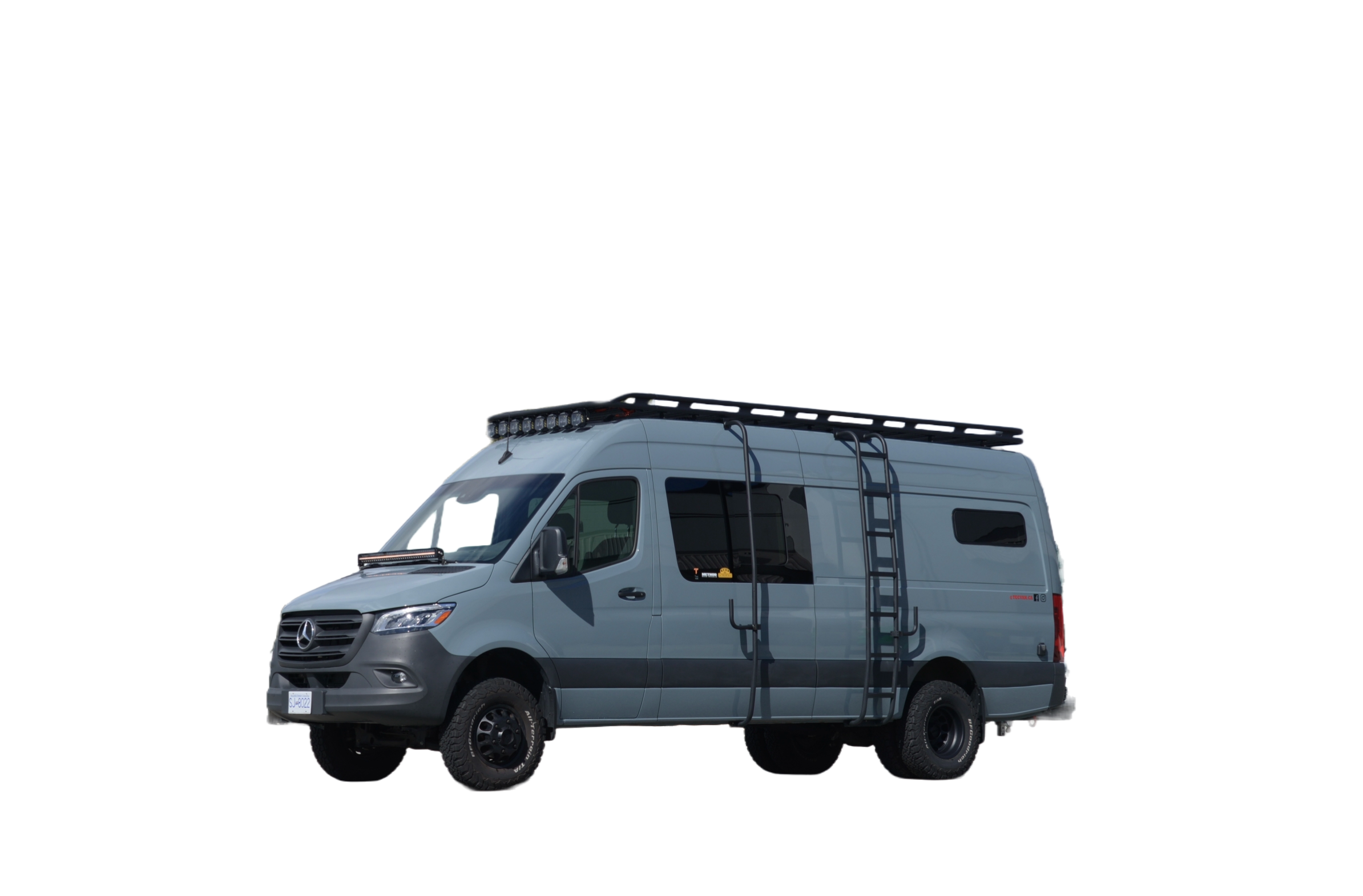 Aluminum Roof Rack For Mercedes Sprinter With Perforated Deck
