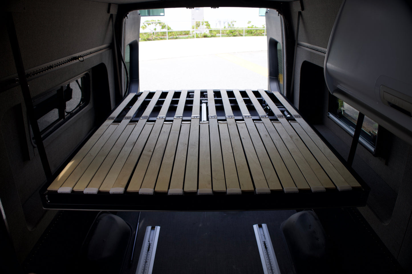 Camper Van Expandable Elevator Bed