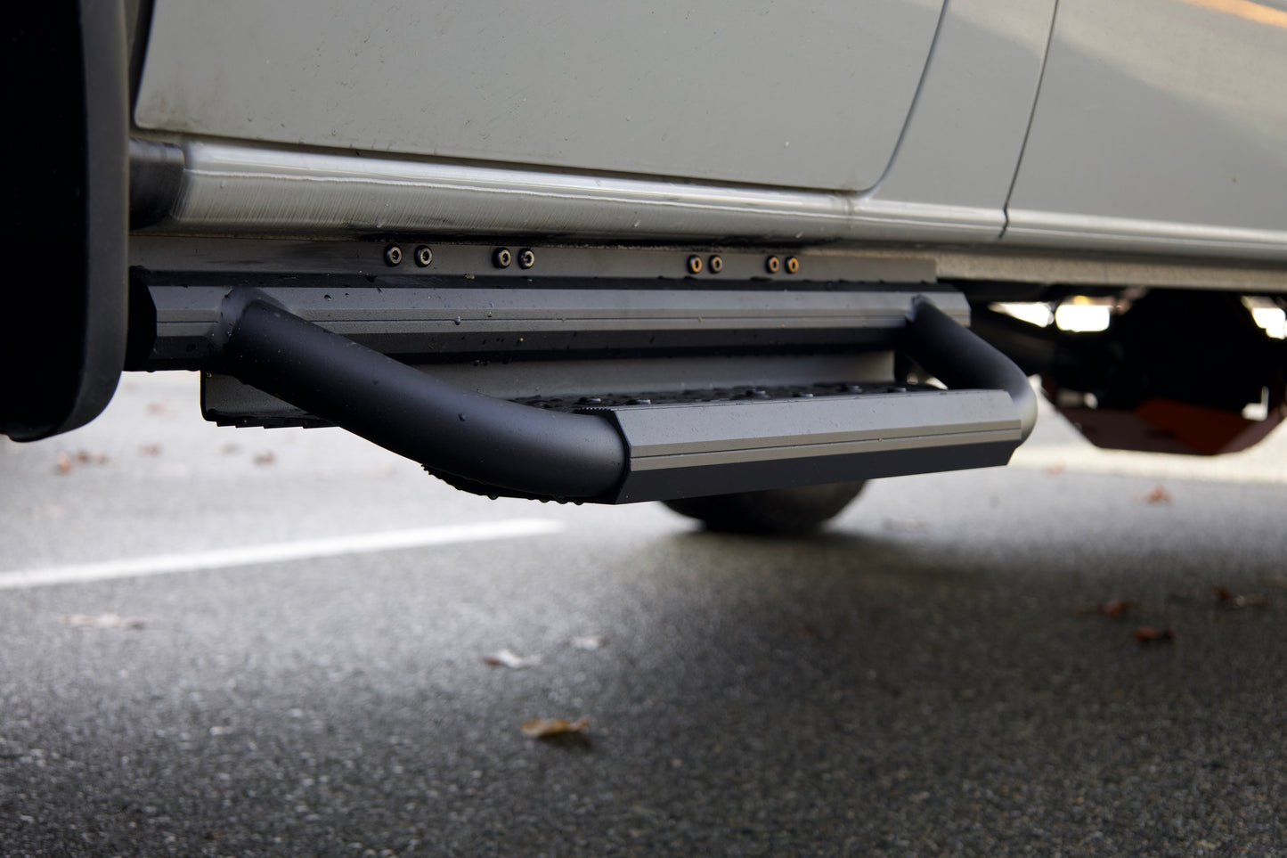 Sprinter Running Board – Hexagon Series