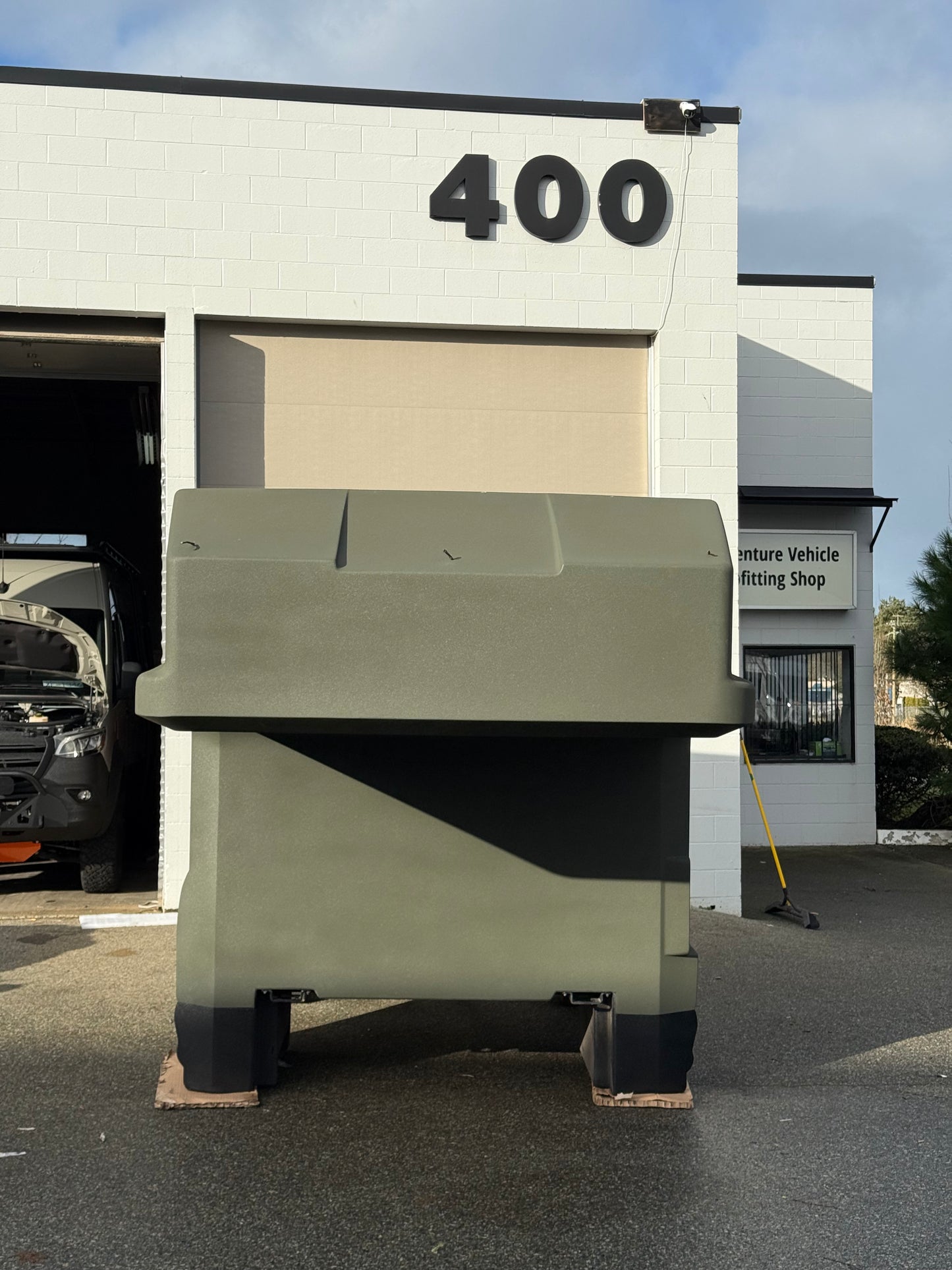 RoamLabX Carbon Fiber Truck Camper