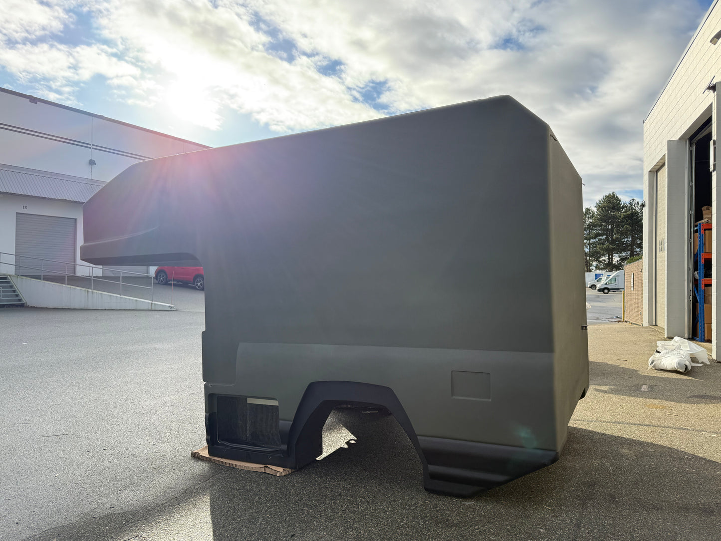 RoamLabX Carbon Fiber Truck Camper