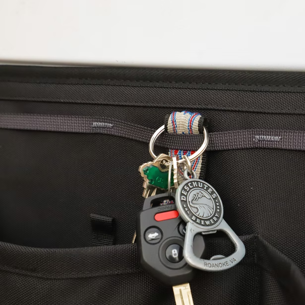 Ensemble de panneaux de rangement pour porte arrière VanEssential Ram Promaster (porte complète) 