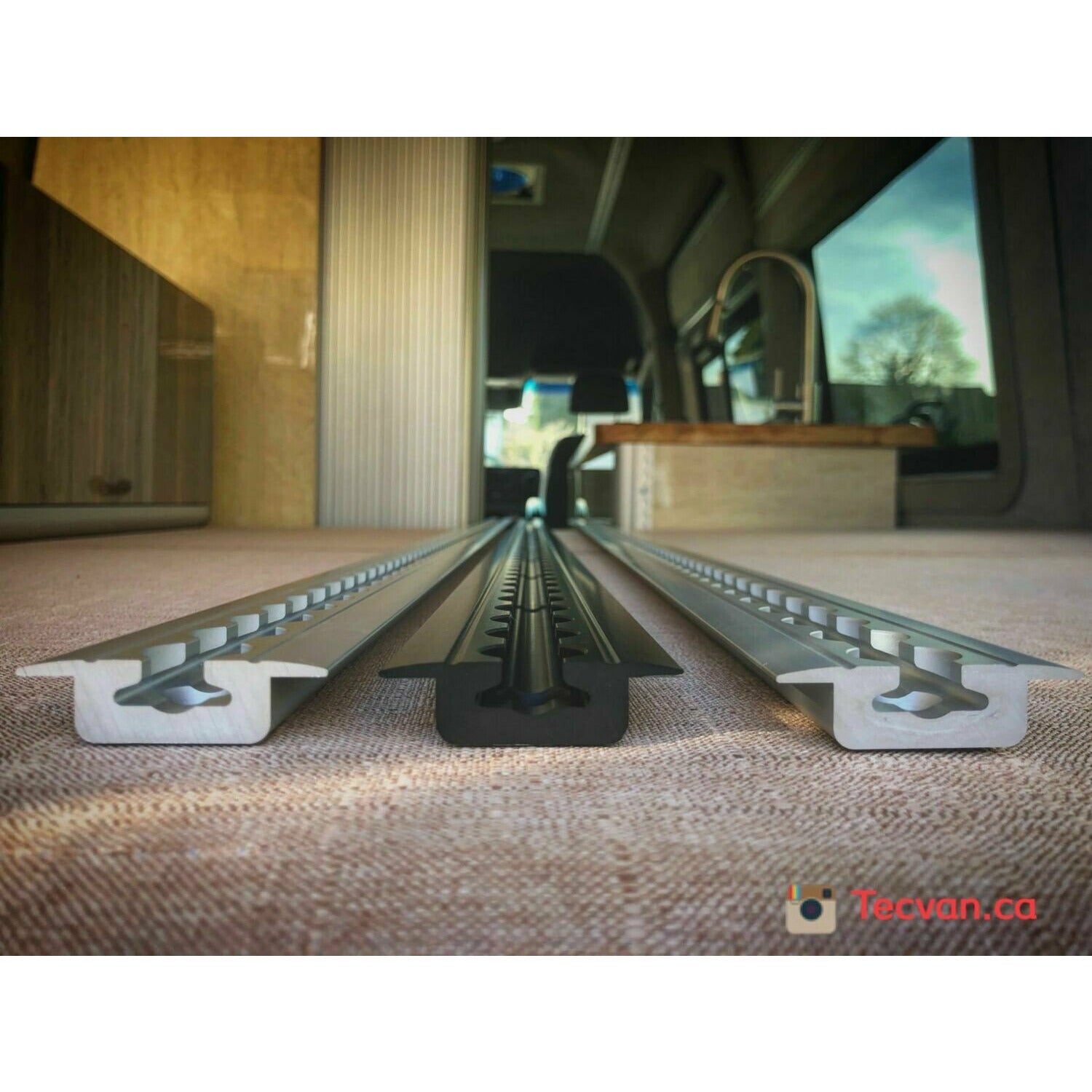 Flanged / Recessed "BEEFY" L Track | Anodized Matte Black
