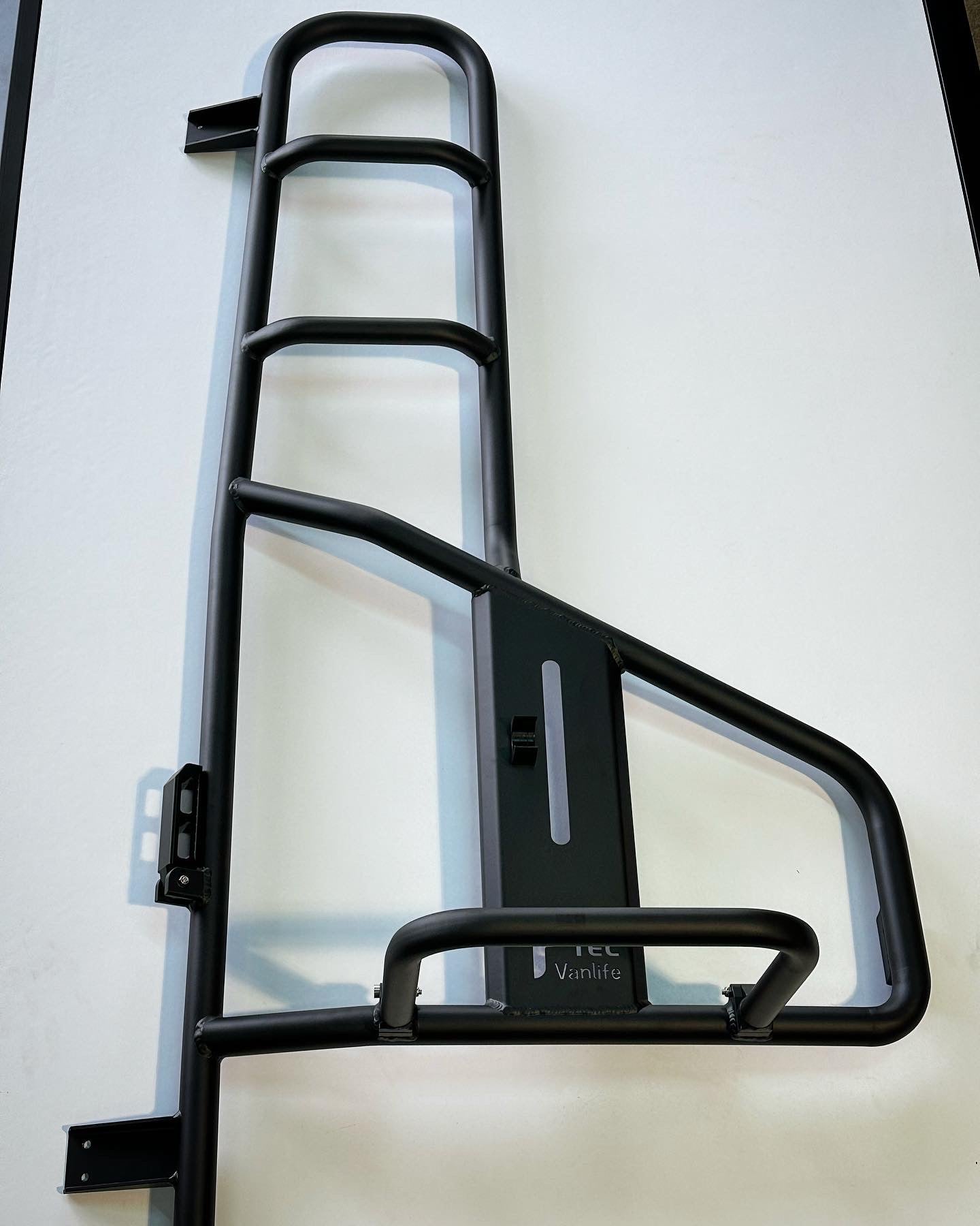 Ford Transit Two-in-one ladder and tire carrier - Aluminum