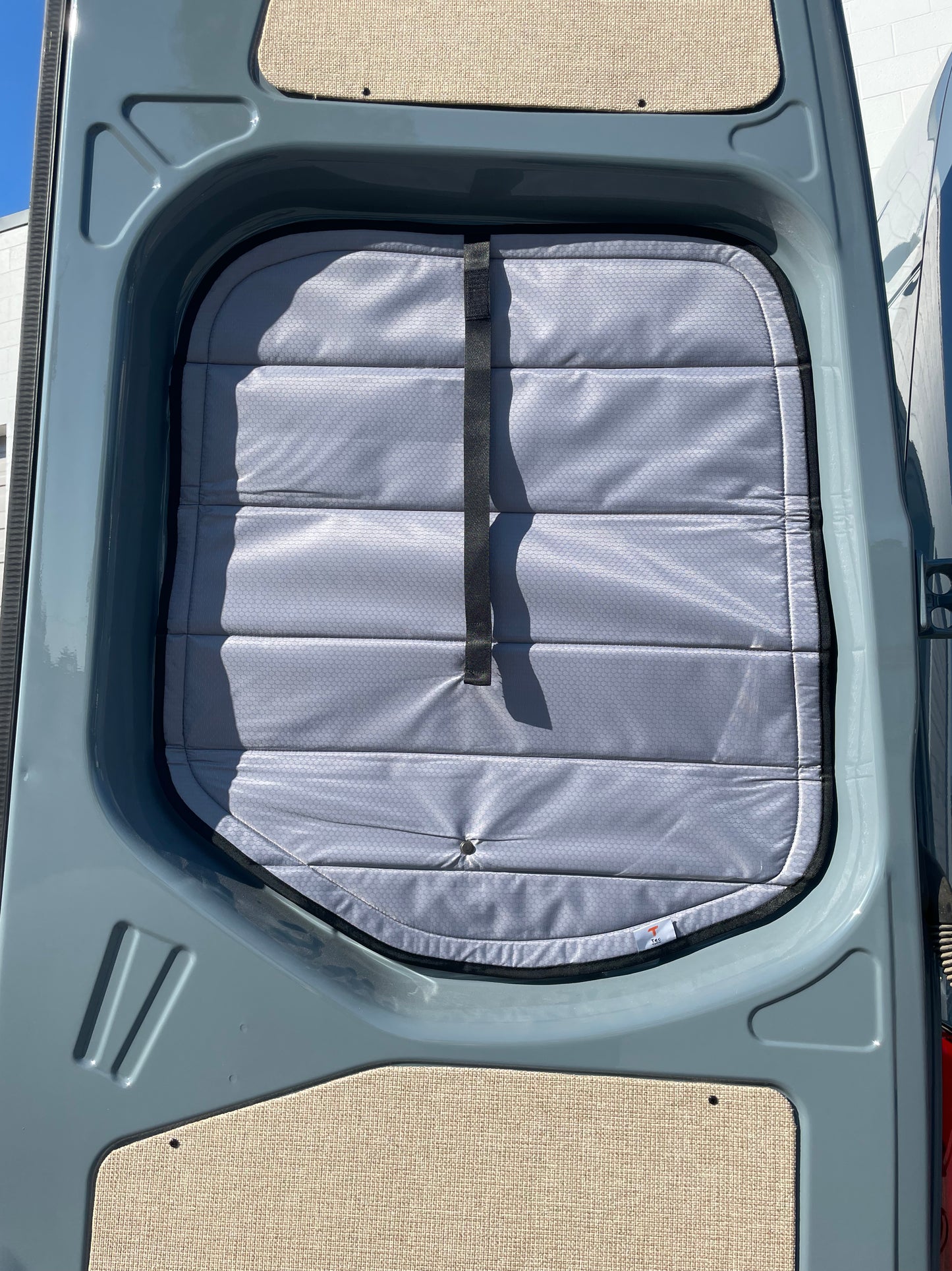 Window Covers - insulated, magnetic- Full Set Ford Transit